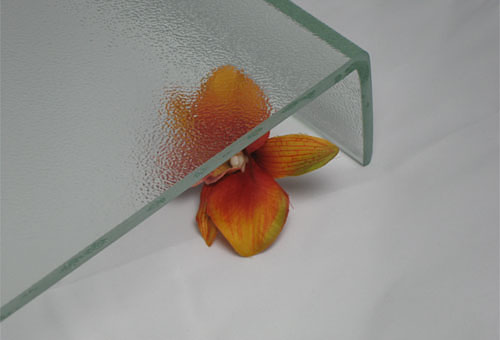 細花(huā)紋U型玻璃  Fine pattern U - shaped glass